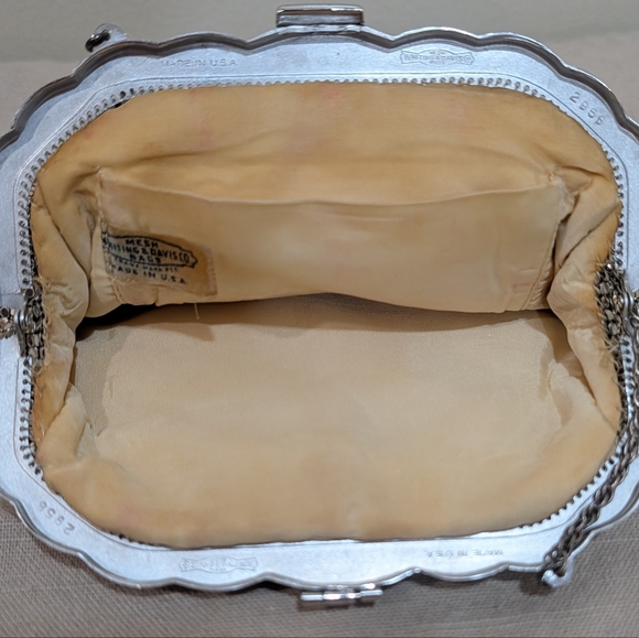 Whiting & Davis Vintage Silver Clutch - Picture 4 of 7